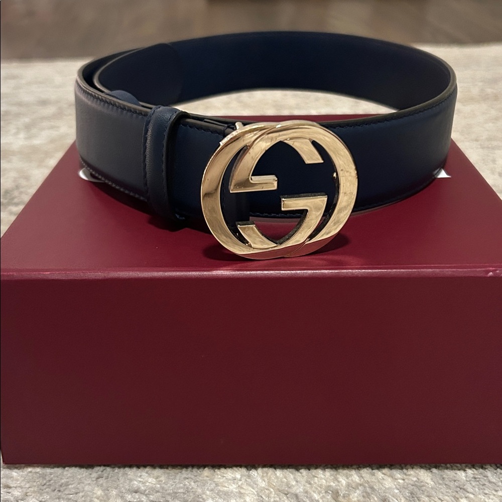 gucci navy blue belt